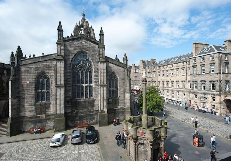 Ferienwohnung Parliament Sq Apt 12 Royal Mile Edinburgh Exterior foto