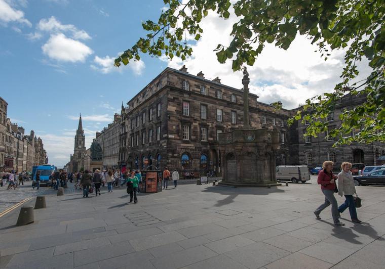 Ferienwohnung Parliament Sq Apt 12 Royal Mile Edinburgh Exterior foto