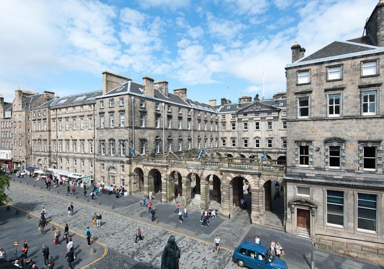 Ferienwohnung Parliament Sq Apt 12 Royal Mile Edinburgh Exterior foto